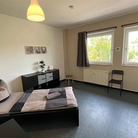 Zimmervermietung 게스트하우스 *